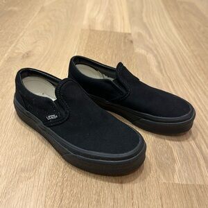 Van shoes black kids size 13